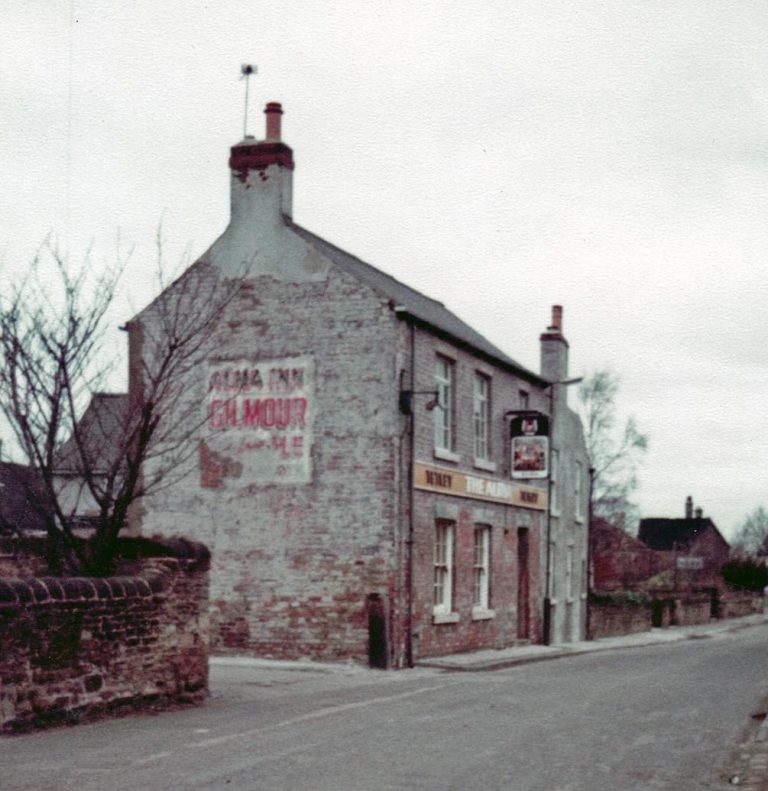 The Photographs of The Alma Public House Mosborough History Meeting Group